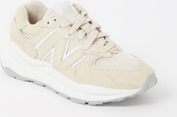 New Balance 57/40 sneaker met suè, de details
