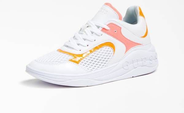 GUESS Saucey sneaker met mesh details