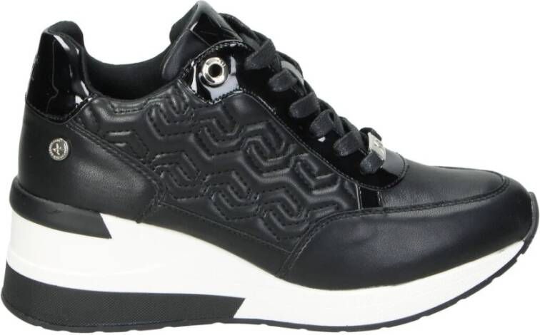 XTI Sneakers Zwart Dames