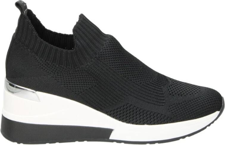 XTI Sneakers Zwart Dames