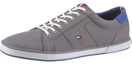 Tommy Hilfiger Sneakers H2285ARLOW 1D met merklabel opzij