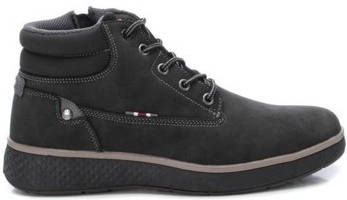 Refresh Sneakers