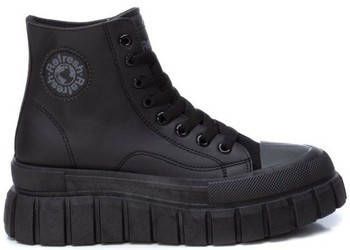 Refresh Sneakers
