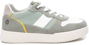 Refresh Sneakers