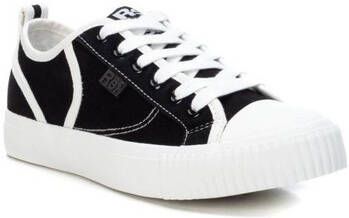 Refresh Sneakers