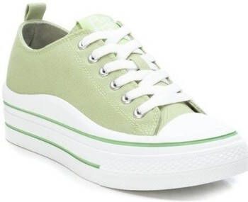 Refresh Sneakers