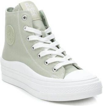 Refresh Sneakers