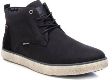 Refresh Sneakers