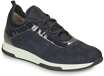 Unisa Lage Sneakers FONTS