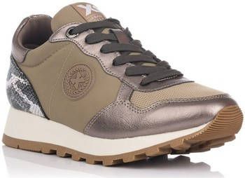 XTI Lage Sneakers 140044