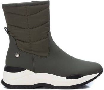 XTI Sneakers