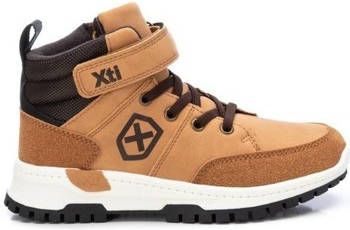XTI Sneakers