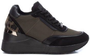 XTI Sneakers