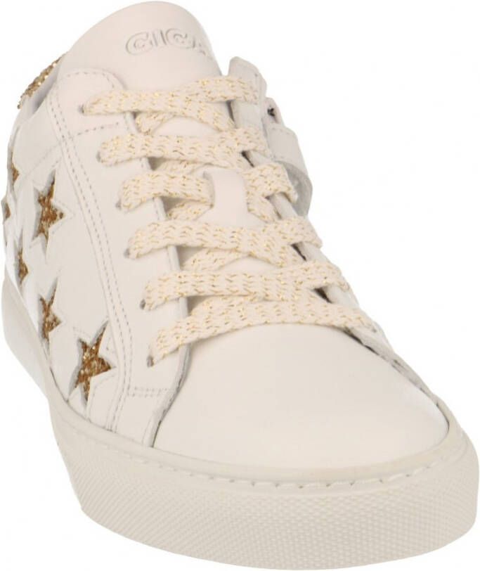 Giga Sneakers