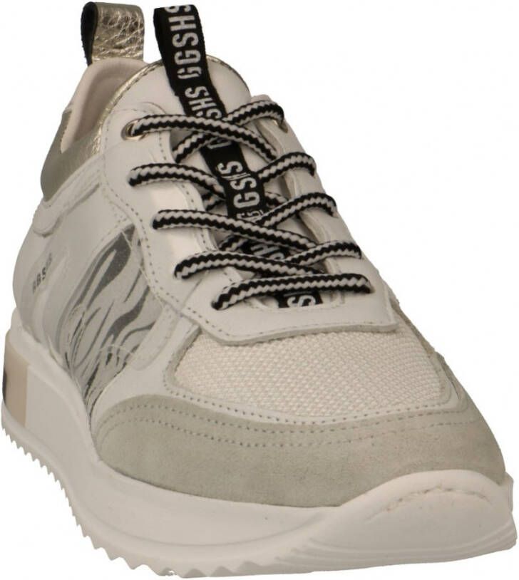 Giga Sneakers