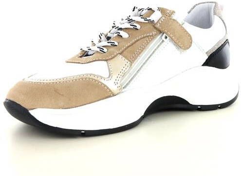 Hip shoe style H1571